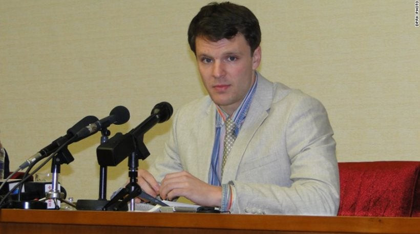 Η μαρτυρία-σοκ των γονιών του φοιτητή που φυλακίστηκε στη Βόρεια Κορέα: «Ακουγόταν ένας απάνθρωπος ήχος, σαν ακούσιο ουρλιαχτό από το σώμα του» (βίντεο)